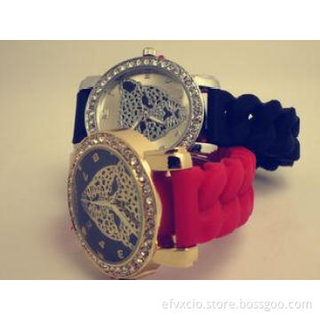 Leopard Crystal Silicone Wristband Watch Red / Black Non-co